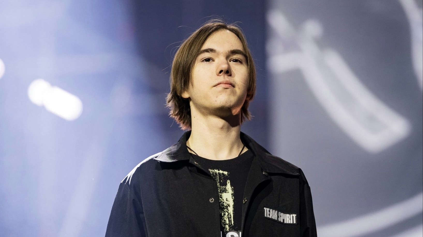 JDG官方：祝枪宝生日快乐，继续勇往直前，收获更多的喜悦与荣耀