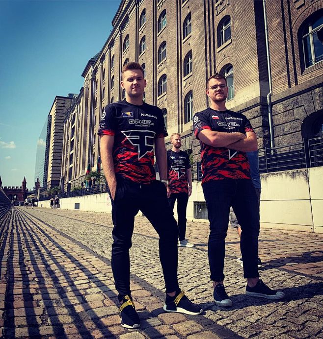 分析季后赛分区形势：TES战胜NIP即可获得复活甲