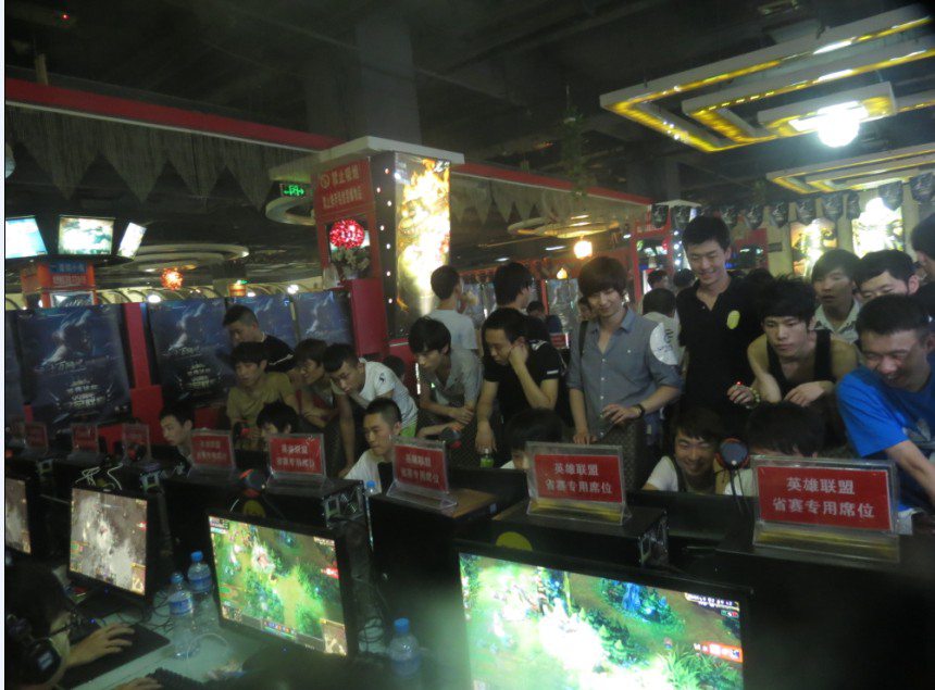 IEM 科隆 2024：轻松揽胜 NAVI 2-0击败Astralis