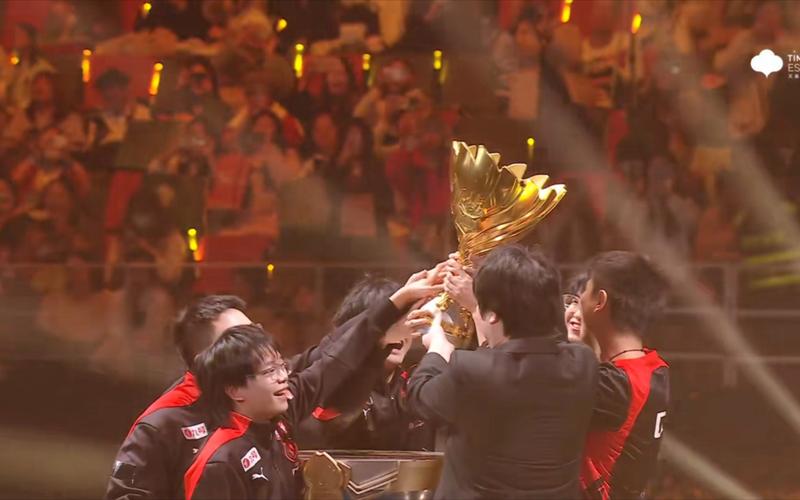 DOTA2：V社用红色钥匙扣定位，Aster跟IG有望参赛TI10