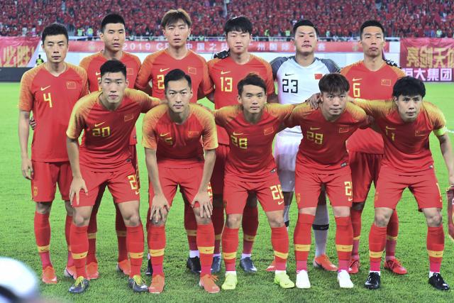 广东队训练！胡明轩苦练三分球 杜锋很严肃 徐杰不吭声