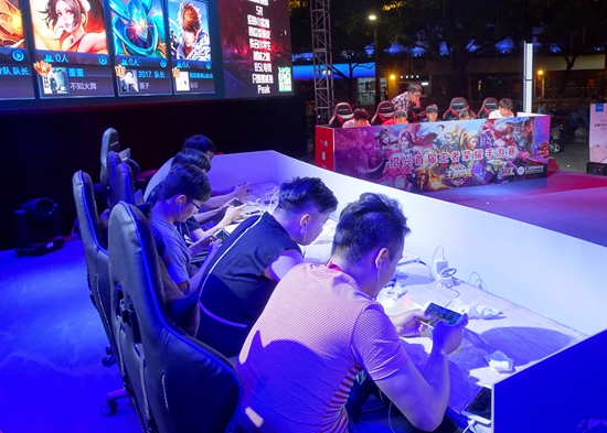 LPL官方：淘汰赛于2月22日在西安WE主场正式开启