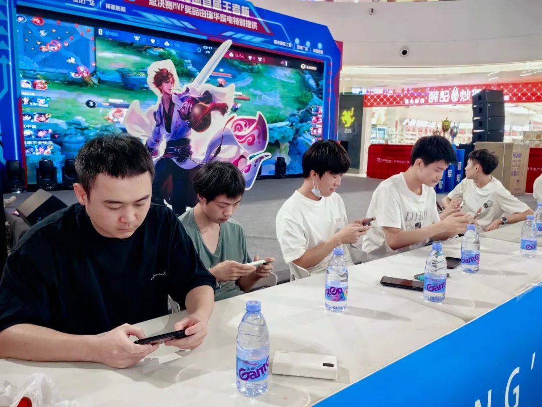 外媒发布lol全球战力排行榜：T1、V5稳居第一、第二 JDG升至第三！