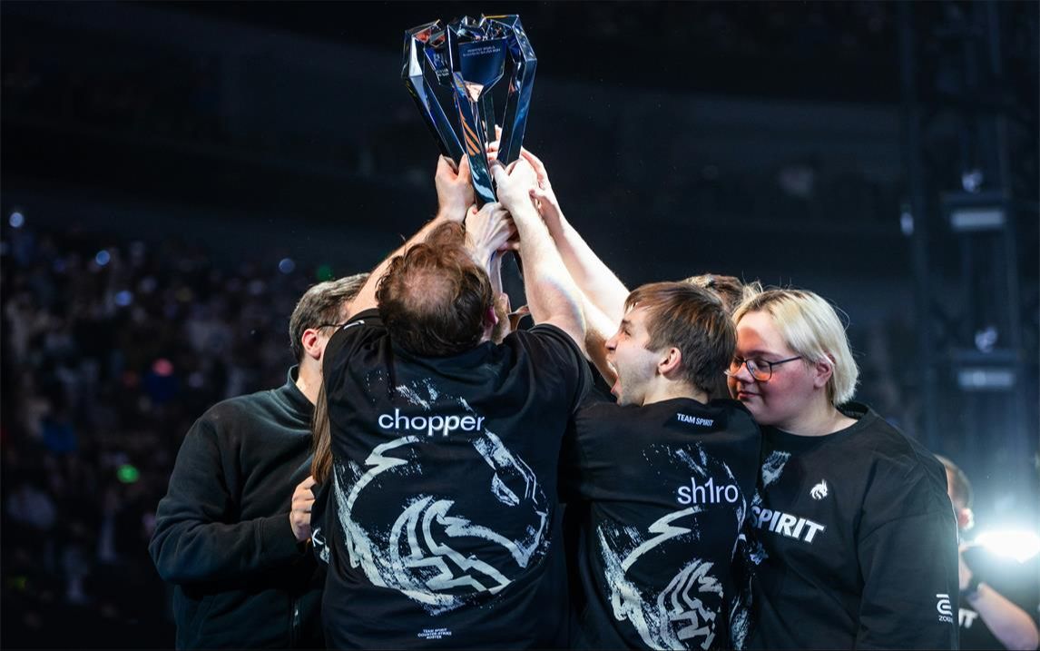 【战报】王者荣耀2020KPL秋季赛，TES 3：1 RW侠完美预测